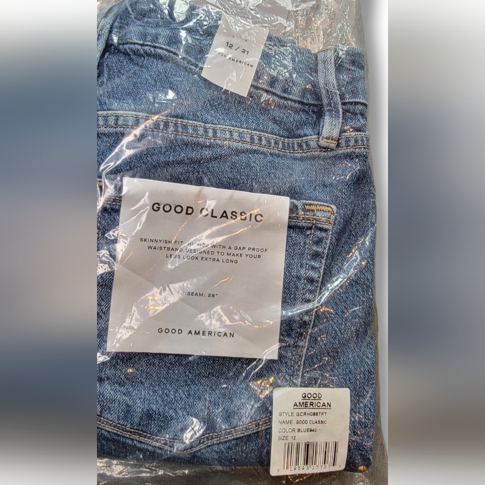 Good American Good Classic Raw Hem Jeans Size 12/31 Skinnyish Hi-rise New! - Picture 11 of 11